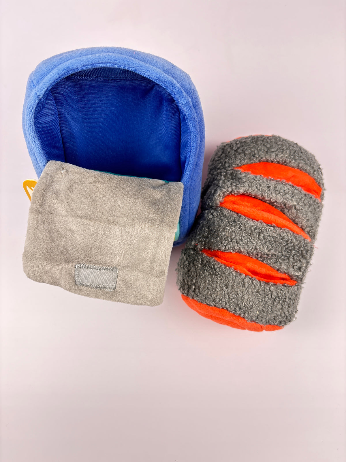 Jouet de fouille conserve de saumon - The furryfolks Seconde Patte