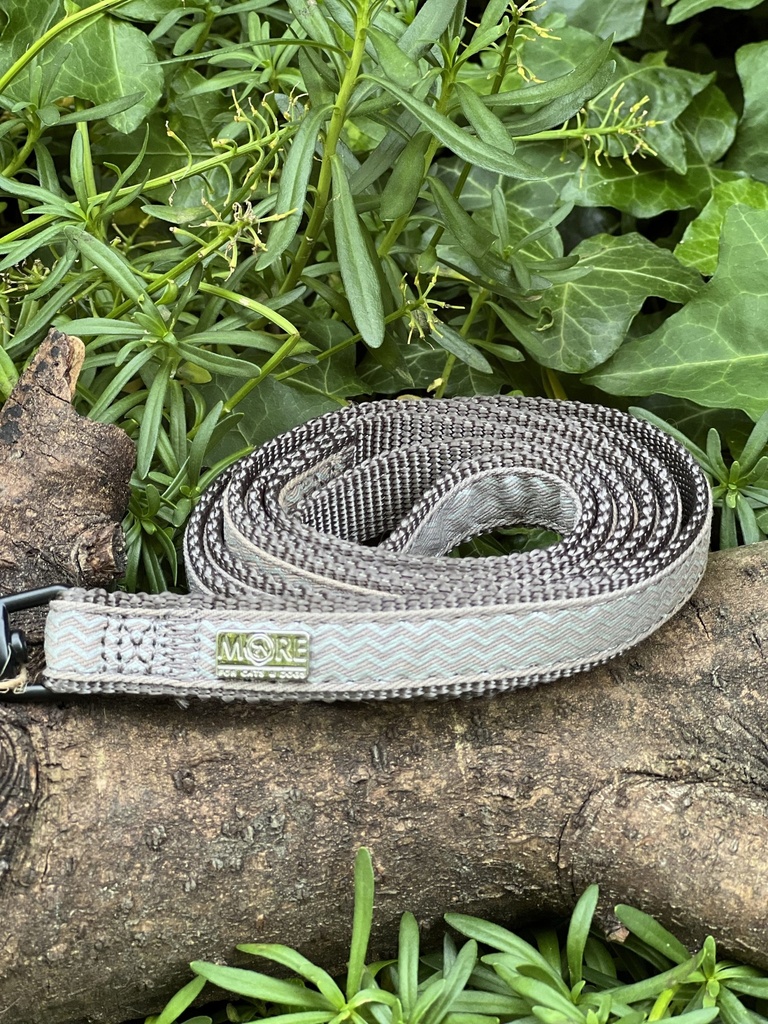 [2042.more] Laisse More 120cm