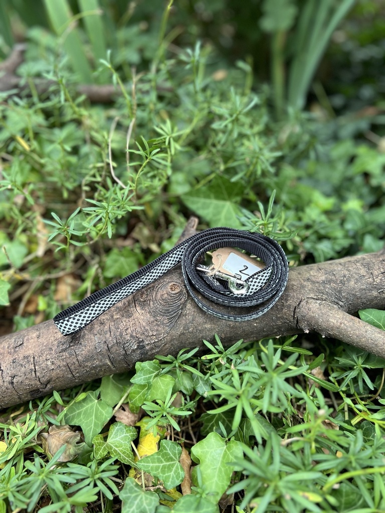 [2047.laissenoire] Laisse tissus 120cm